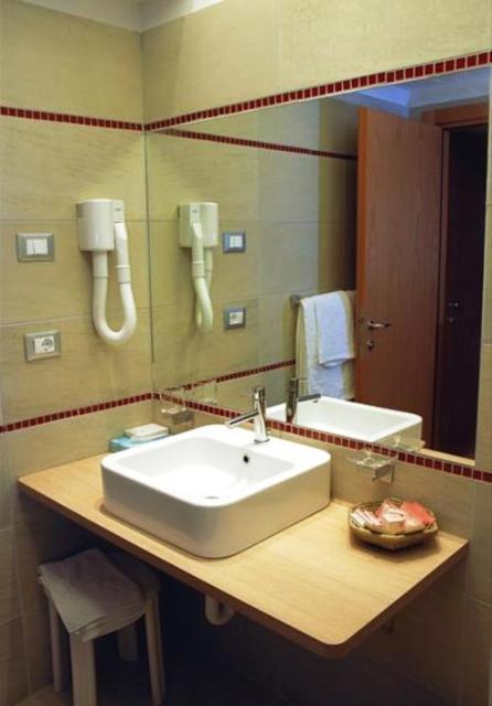 Hotel Capitol San Mauro Mare Bilik gambar