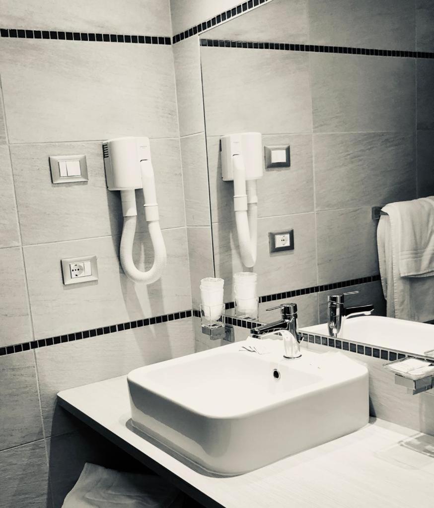 Hotel Capitol San Mauro Mare Luaran gambar